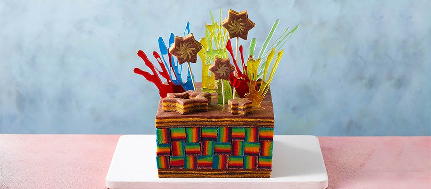 kek lapis Sarawak.